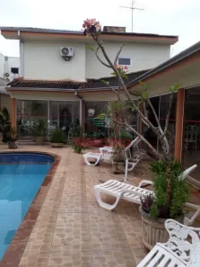 Casa com 3 Quartos à venda, 260m² no Jardim Estoril IV, Bauru