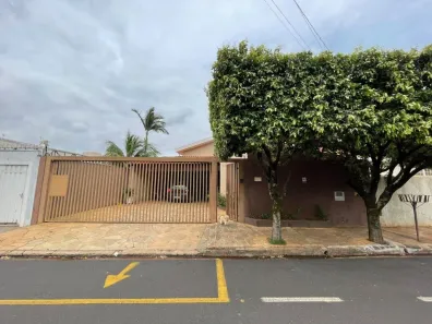 Casa com 3 Quartos à venda, 227m² no Parque Residencial Comendador Mançor Daud, São José do Rio Preto