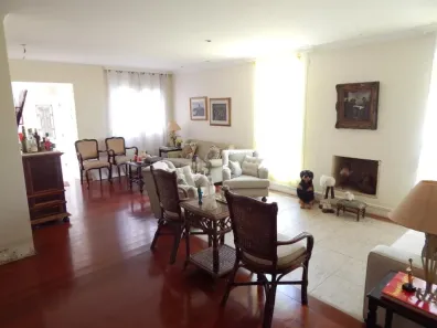 Sobrado com 5 Quartos à venda, 330m² no Jardim Londrina, São Paulo