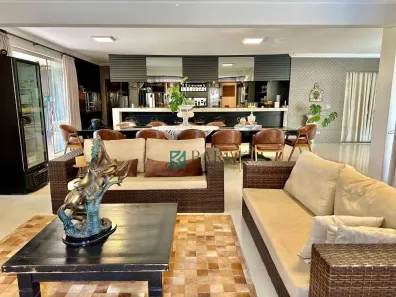 Fazenda/Sítio com 4 Quartos à venda, 1000m² no Jardim Ipanema, Maringá