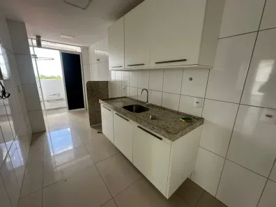 Apartamento com 3 Quartos para alugar, 84m² no Planalto, Teresina
