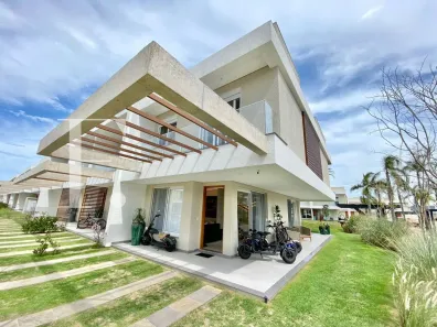 Sobrado com 4 Quartos à venda, 166m² no Capão da Canoa, Capão da Canoa