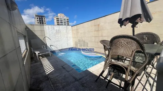Casa com 3 Quartos para alugar, 280m² no Embaré, Santos