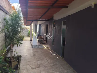 Casa com 4 Quartos à venda, 130m² no Araguaia, Belo Horizonte