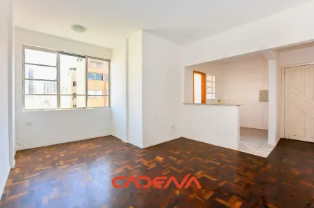 Apartamento com 2 Quartos à venda, 75m² no Centro, Curitiba
