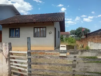Casa com 2 Quartos à venda, 60m² no Jarivatuba, Joinville