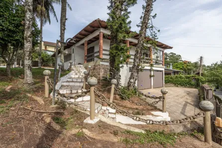 Casa com 2 Quartos para alugar, 262m² no Ipanema, Porto Alegre