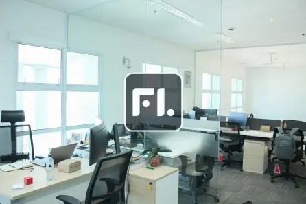 Sala Comercial para alugar, 215m² no Vila Cordeiro, São Paulo