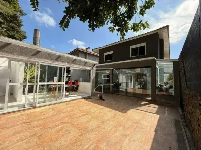Casa de Condomínio com 4 Quartos à venda, 262m² no Jardim Lambreta, Cotia
