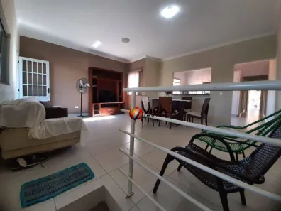 Sobrado com 5 Quartos à venda, 284m² no Parque Residencial Jaguari, Americana