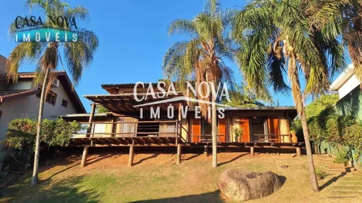 Casa de Condomínio com 3 Quartos para alugar, 230m² no Pinheirinho, Vinhedo