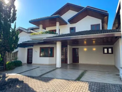 Sobrado com 4 Quartos para alugar, 269m² no Condomínio Sunset Park, São José dos Campos
