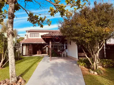Casa com 4 Quartos à venda, 145m² no , Garopaba
