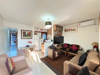 Casa com 2 Quartos à venda, 77m² no Hípica, Porto Alegre