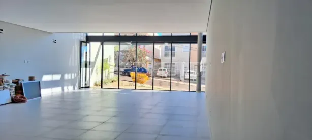 Ponto Comercial para alugar, 250m² no Jardim Botânico, Ribeirão Preto