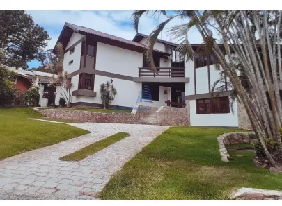 Casa de Condomínio com 4 Quartos à venda, 420m² no Cacupé, Florianópolis