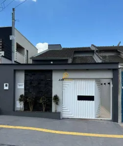 Casa com 3 Quartos à venda, 110m² no Jardim Balneário Meia Ponte, Goiânia