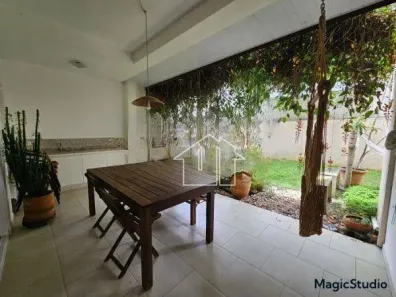 Casa de Condomínio com 4 Quartos à venda, 215m² no Urbanova VII, São José dos Campos