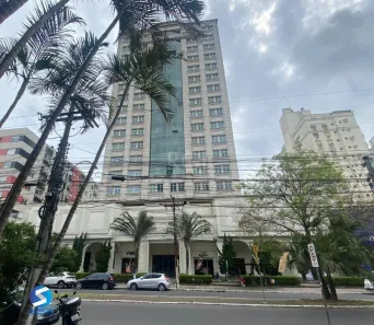 Sala Comercial à venda, 36m² no Menino Deus, Porto Alegre