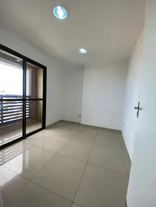 Sala Comercial para alugar, 64m² no Pici, Fortaleza