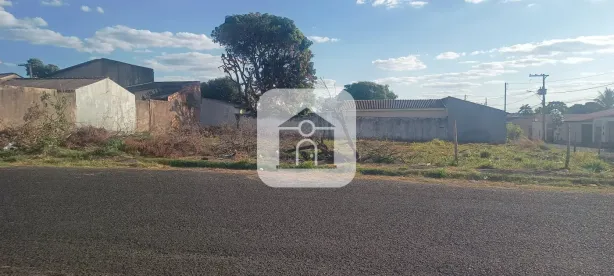 Lote/Terreno à venda, 300m² no Jardim Brasília, Uberlândia