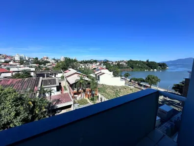 Apartamento com 4 Quartos à venda, 144m² no Bom Abrigo, Florianópolis