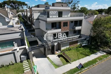Sobrado com 3 Quartos à venda, 186m² no Hugo Lange, Curitiba