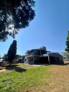 Fazenda/Sítio com 3 Quartos à venda, 2360m² no Vale dos Lagos, Tatuí