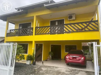Casa com 4 Quartos à venda, 220m² no Jardim Paraíso, Joinville