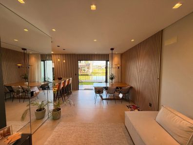 Casa de Condomínio com 3 Quartos à venda, 175m² no Beira Rio, Biguaçu