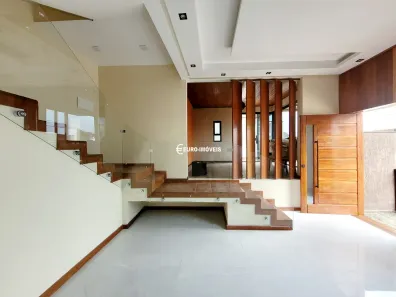 Casa de Condomínio com 3 Quartos à venda, 225m² no Vina Del Mar, Juiz de Fora