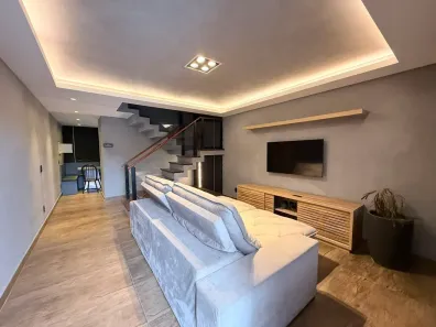 Casa de Condomínio com 3 Quartos para alugar, 220m² no Jacarepaguá, Rio de Janeiro