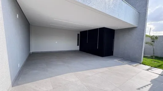 Casa com 3 Quartos à venda, 204m² no Jardim Munique, Maringá