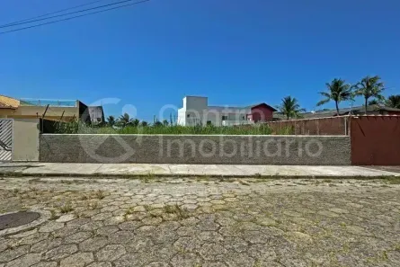 Lote/Terreno à venda, 370m² no Jardim Tres Marias, Peruíbe