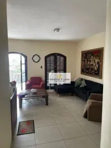 Sobrado com 3 Quartos à venda, 250m² no Bosque dos Eucaliptos, São José dos Campos