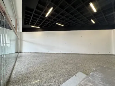 Ponto Comercial para alugar, 120m² no Savassi, Belo Horizonte