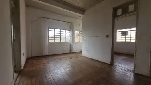 Casa com 3 Quartos para alugar, 400m² no Jardim Central, Botucatu