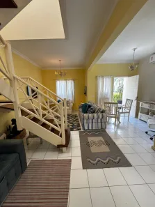 Casa de Condomínio com 3 Quartos à venda, 131m² no Maresias, São Sebastião