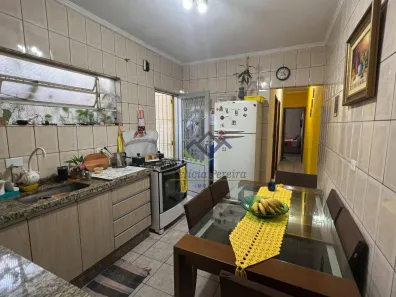 Casa com 2 Quartos à venda, 145m² no Vila Mazza, Suzano