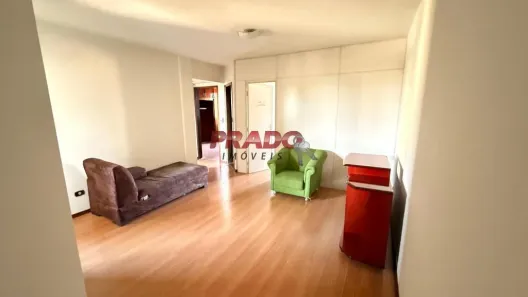 Apartamento com 3 Quartos para alugar, 80m² no Zona 07, Maringá