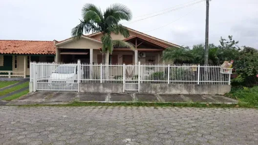 Casa com 4 Quartos à venda, 134m² no Areias Brancas, Balneário Arroio do Silva
