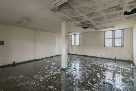 Sala Comercial para alugar, 50m² no Camargos, Belo Horizonte