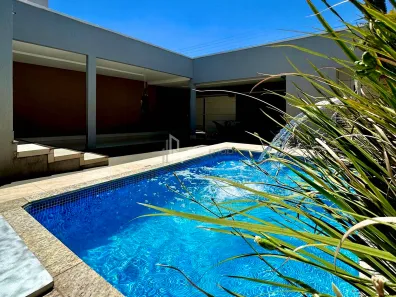 Sobrado com 4 Quartos à venda, 257m² no Residencial 14 Bis, Goiânia