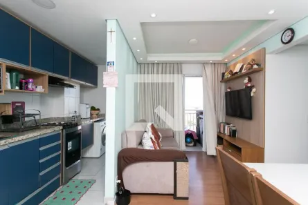 Apartamento com 2 Quartos à venda, 47m² no Vila Carmosina, São Paulo