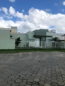 Casa com 2 Quartos à venda, 100m² no Centro, Tijucas