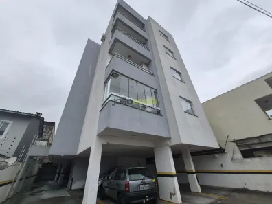 Apartamento com 2 Quartos para alugar, 65m² no Ponte do Imaruim, Palhoça