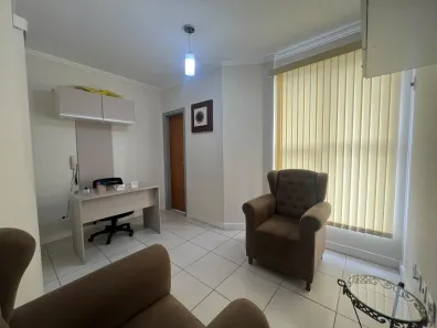 Sala Comercial à venda, 28m² no Centro, Taubaté