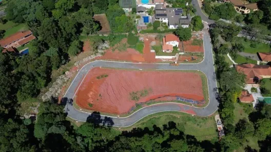 Lote/Terreno à venda, 500m² no Jardim Marilu, Carapicuíba