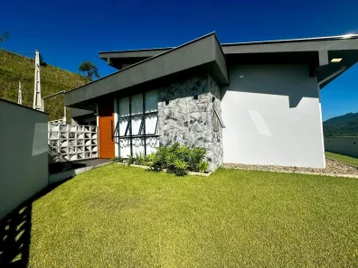 Casa com 3 Quartos à venda, 147m² no Jaraguá 99, Jaraguá do Sul
