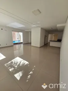 Sobrado com 3 Quartos à venda, 227m² no Parque Amazônia, Goiânia